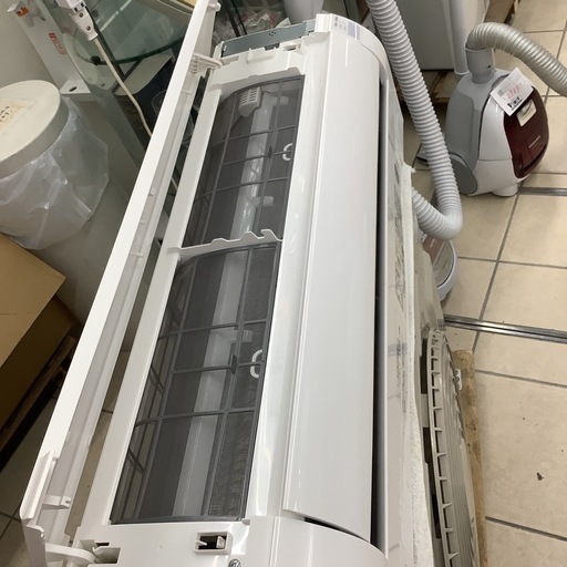 HITACHI 日立 ルームエアコン RAS-DM22NE3 2024年製 6〜8畳