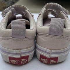 ヴァンズVansスニーカーの画像
