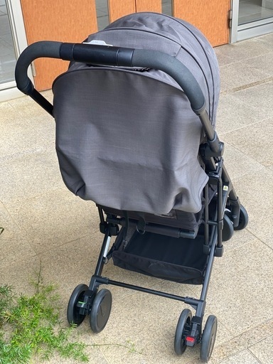 ベビーカー　RECARO 美品 グレー×ブラック