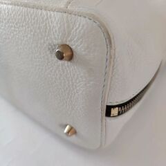 FURLA バイカラーショルダーバッグの画像