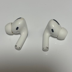 Airpods pro 1世代　両耳の画像