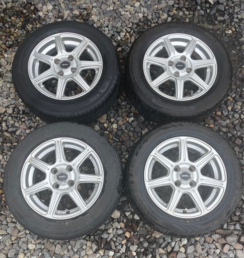 中古 夏タイヤ 4本　175/65/14