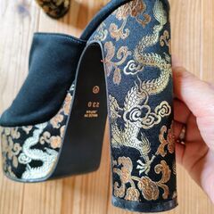 Made inJAPAN・ミュール・ドラゴン柄👠の画像