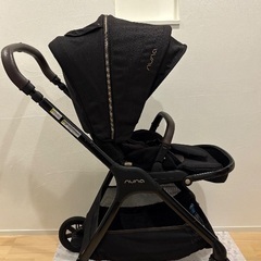ヌナ　ベビーカーTRIV【美品】の画像