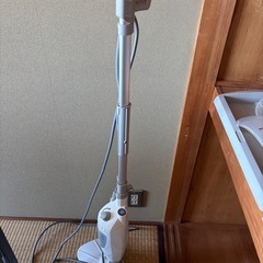スチームクリーナーの画像