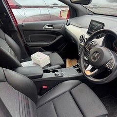 美車・高年式・低走行！メルセデスベンツ B180の画像