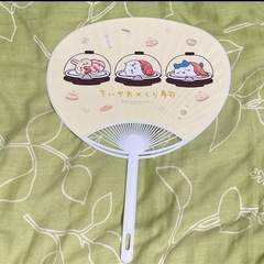 ちいかわ　クリアファイルとうちわの画像