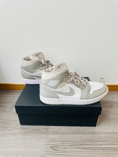 スニーカー Nike Air Jordan 1 Mid "Linen"