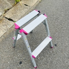 折りたたみステップ（二尺アルミ脚立）の画像