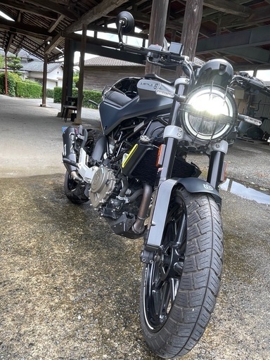 ETC、USB付！ ハスクバーナ　スヴァルトピレン250