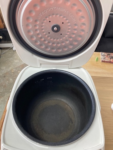 タイガー魔法瓶(TIGER) 炊飯器 1升 マイコン 調理メニュー付き 炊きたて ホワイト JBH-G181  リサイクルショップ宮崎屋　住吉店25.7.11