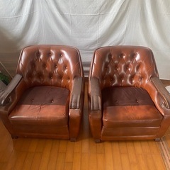 一人用ソファ2脚の画像