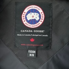 CANADA GOOSE FUSION ブラック M メンズの画像