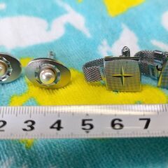 ☆カフリンクス　カフスボタン　色：銀色　２種　中古品　の画像