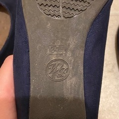 レディース パンプスの画像
