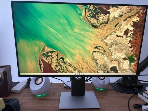 dell27型モニター