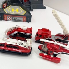 トミカ おもちゃの画像