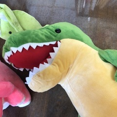 恐竜ぬいぐるみセットの画像