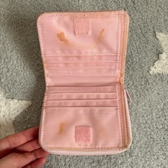 キティちゃん　二つ折り財布の画像