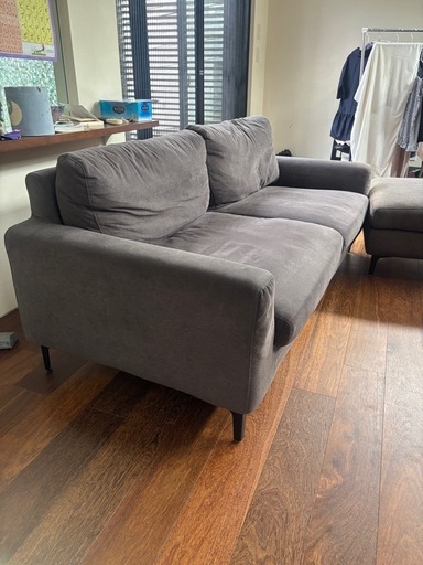 オットマン付きソファグレー