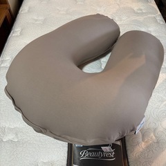 【ジモティー限定SALE】7700→5500円　Yogibo Support ヨギボー サポート ビーズクッション ビーズソファ シンプル リラックスの画像