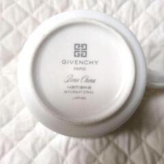 Givenchy 花柄カップ＆ソーサー 2個セットの画像