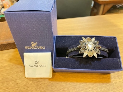 D7018【スワロフスキー】シュルーク ブラック ブレスレット