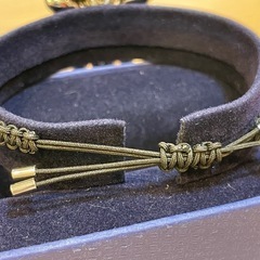 D7018【スワロフスキー】シュルーク ブラック ブレスレットの画像