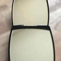 中古　CHANEL　シャネル　コンパクトミラーの画像