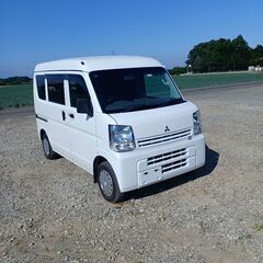 コミコミ価格平成31年 エブリィバン　ミニキャブバン4WD 5A...