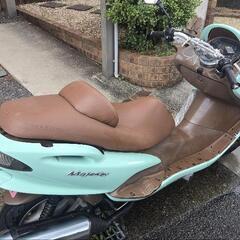 マジェスティ125fiの画像