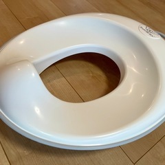 ベビービョルン　トイレットトレーナー（補助便座）　おまるの画像