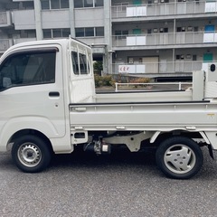 AT 2WD 電動昇降付きハイゼットトラックを売り出しの画像