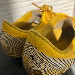 サッカーシューズの画像