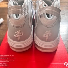 　【新品】AIRMAX PENNY 28,5cmの画像