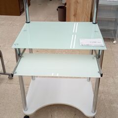 ★リユースのサカイ高崎店★TJ12228  PCデスク うす緑 H119×D48×W60 クリーニング済みの画像