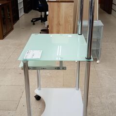 ★リユースのサカイ高崎店★TJ12228  PCデスク うす緑 H119×D48×W60 クリーニング済みの画像