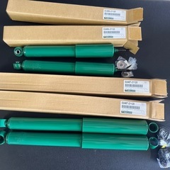 7/27限定【新品、未使用】ハイエース4WD モデリスタショックアブソーバセットの画像