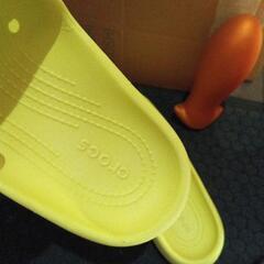 crocs　サンダルメンズの画像