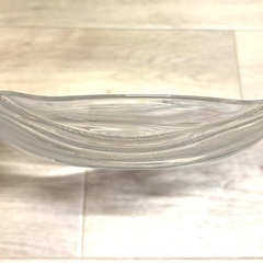 4枚セット　ガラス 皿 氷河 ひょうが 丸大皿 日本製 クリア 盛りつけ 涼し気 冷麺 そば 素麺 サラダ　アイス　約φ22、7cm×深さ3,5-4cm の画像