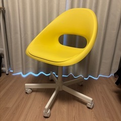 IKEA カラーチェア