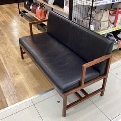 2人掛けソファー ブラック×ダークブラウンの画像