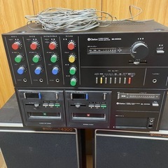 カラオケ機器 8トラ セット
の画像