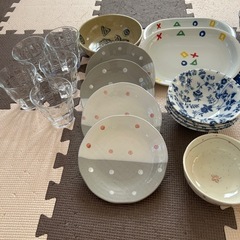 食器セットの画像