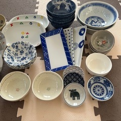 食器セットの画像