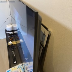 チューナーレス　65インチTVの画像