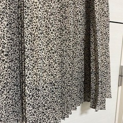 花柄プリーツスカート　Mサイズの画像