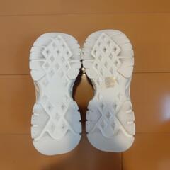 【値下げ】スニーカーの画像