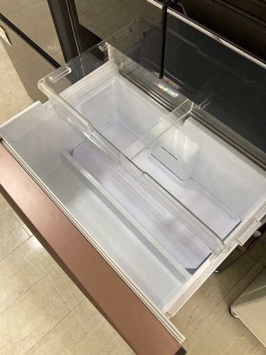 取りに来れる方限定！MITSUBISHI(ミツビシ)の6ドア冷蔵庫です！
