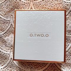 OTWOOマットフィニッシュパウダーファンデーションの画像